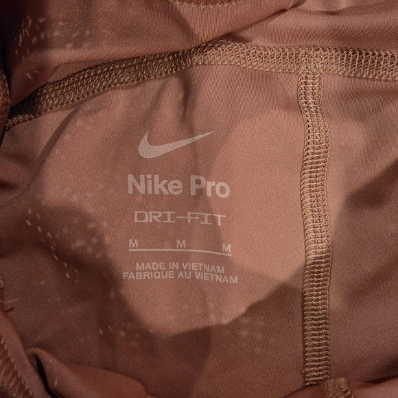 Nike Women's Rust Bike Shorts with White Swoosh - Picture 2 of 7